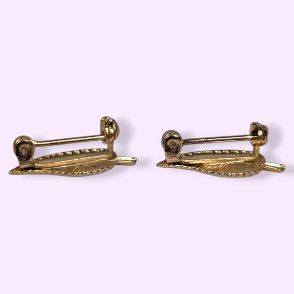 (2/$20) V. Pair of Tiny Leaf Brooches - Picture 5 of 6